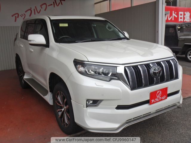 toyota land-cruiser-prado 2020 24632208 image 1