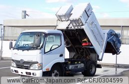 hino dutro 2015 24120508