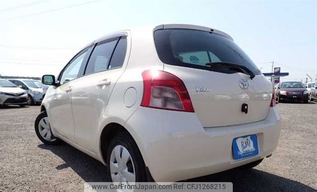 toyota vitz 2006 3282185-N2025040154A-24 image 2