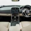 jaguar xe 2019 CFJ1798198 image 1