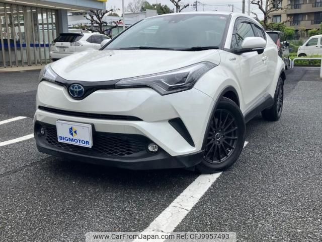 toyota c-hr 2018 quick_quick_DAA-ZYX10_ZYX10-2155974 image 1