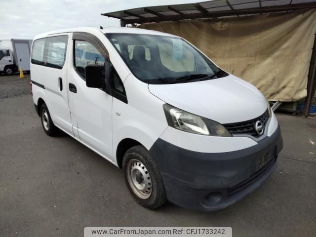 nissan nv200-vanette-van 2015 CFJ1733242 image 2