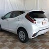 toyota aqua 2023 CFJ1730984 image 2