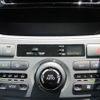 toyota voxy 2004 REALMOTOR_RK2023050010A-10 image 17