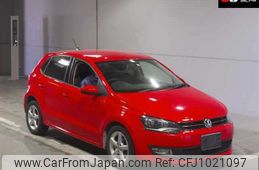volkswagen polo 2014 -VOLKSWAGEN--VW Polo 6RCBZ-EU031025---VOLKSWAGEN--VW Polo 6RCBZ-EU031025-