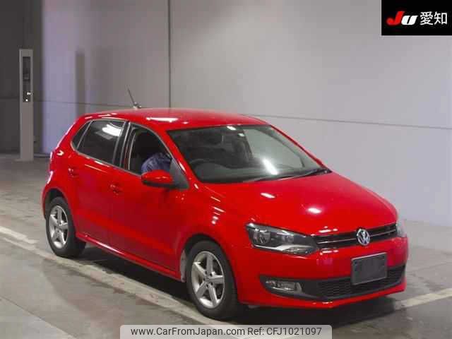 volkswagen polo 2014 -VOLKSWAGEN--VW Polo 6RCBZ-EU031025---VOLKSWAGEN--VW Polo 6RCBZ-EU031025- image 1