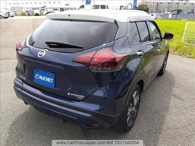 nissan kix 2022 CFJ1543504 image 2