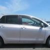 toyota vitz 2006 3282185-Y2025070084A-12 image 3