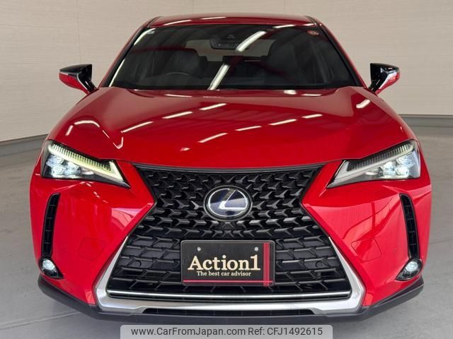lexus ux 2019 534 image 2