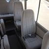 toyota coaster 2000 24121912 image 21