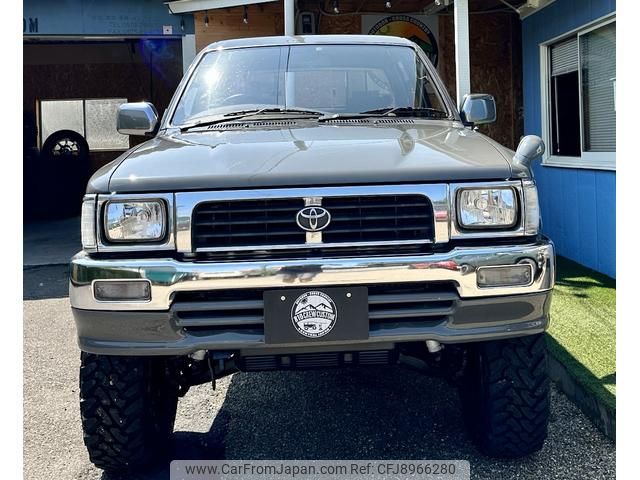 toyota hilux-pick-up 1996 GOO_NET_EXCHANGE_0204044A30230911W001 image 1