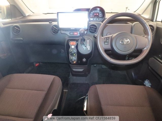 toyota porte 2012 CFJ1584859 image 2