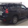 toyota land-cruiser-prado 2017 quick_quick_LDA-GDJ151W_0005113 image 2