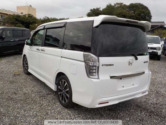 honda stepwagon 2013 -HONDA--Stepwgn DBA-RK5--RK5-1339547---HONDA--Stepwgn DBA-RK5--RK5-1339547- image 2