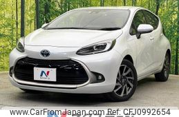 toyota aqua 2022 -TOYOTA--AQUA 6AA-MXPK11--MXPK11-2067367---TOYOTA--AQUA 6AA-MXPK11--MXPK11-2067367-