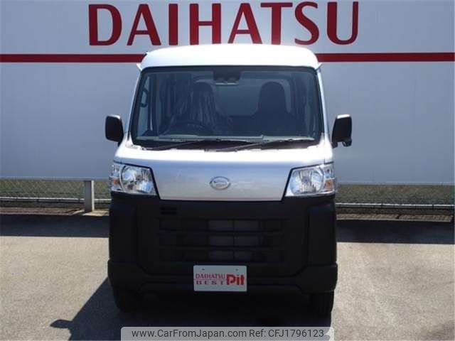 daihatsu hijet-van 2025 CFJ1796123 image 1