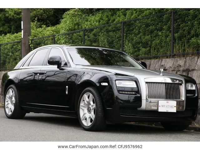 rolls-royce ghost 2011 quick_quick_664S_SCA664S04BUX36259 image 2
