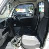 mitsubishi minicab-truck 2017 CFJ1494859 image 16