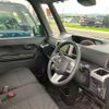 toyota pixis-mega 2022 CFJ1835573 image 16