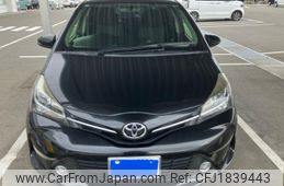 toyota vitz 2015 CFJ1839443