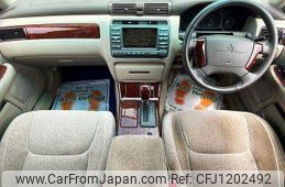 toyota crown 1999 504928-930373