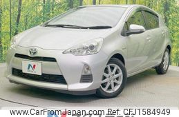 toyota aqua 2012 CFJ1584949