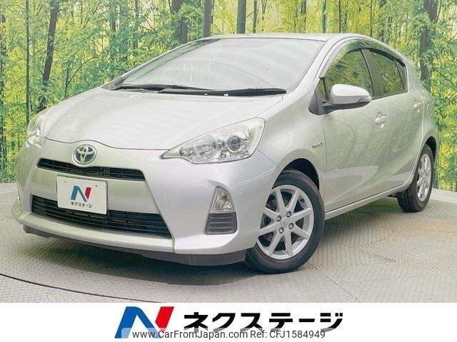 toyota aqua 2012 CFJ1584949 image 1