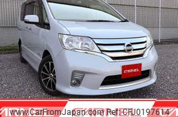 nissan serena 2013 T10807