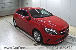 mercedes-benz a-class 2017 CFJ1829673