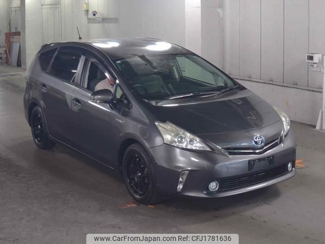 toyota prius-α 2013 CFJ1781636 image 1