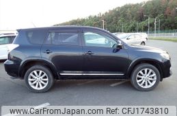 toyota vanguard 2011 CFJ1743810