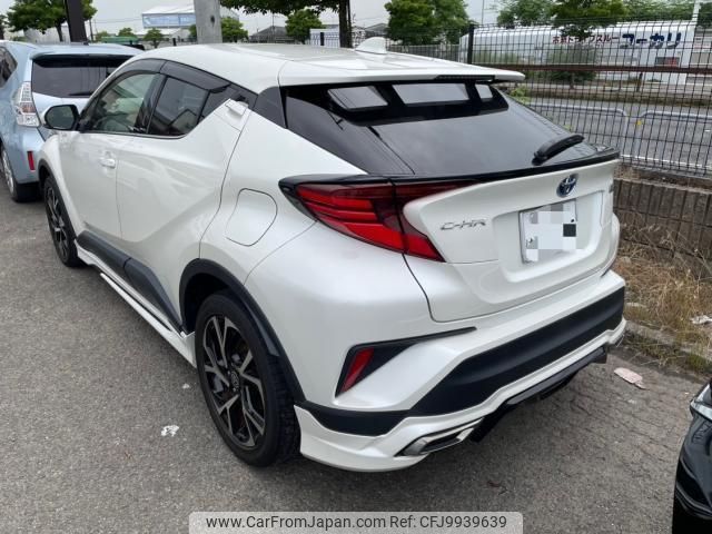 toyota c-hr 2020 quick_quick_6AA-ZYX11_2019746 image 2