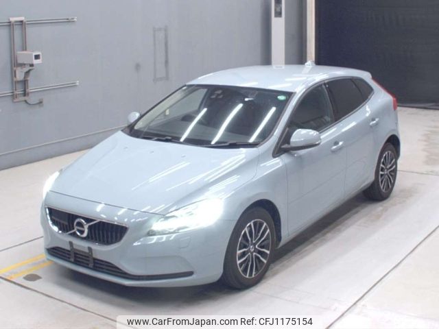 volvo v40 2018 -VOLVO--Volvo V40 MB4154T-YV1MV2820K2553817---VOLVO--Volvo V40 MB4154T-YV1MV2820K2553817- image 1