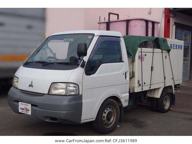 mitsubishi delica-truck 2001 GOO_NET_EXCHANGE_0402387A30170813W002 image 1