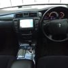 toyota crown 2005 ENHANCEAUTO_1_ea293261 image 16