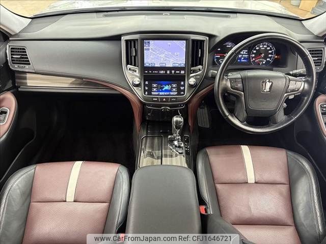 toyota crown 2014 CFJ1646721 image 2
