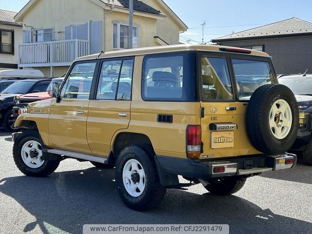 2000 Toyota Land Cruiser JDM car for sale — photo 2 of 20