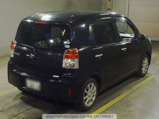 toyota spade 2013 CFJ1568067 image 2