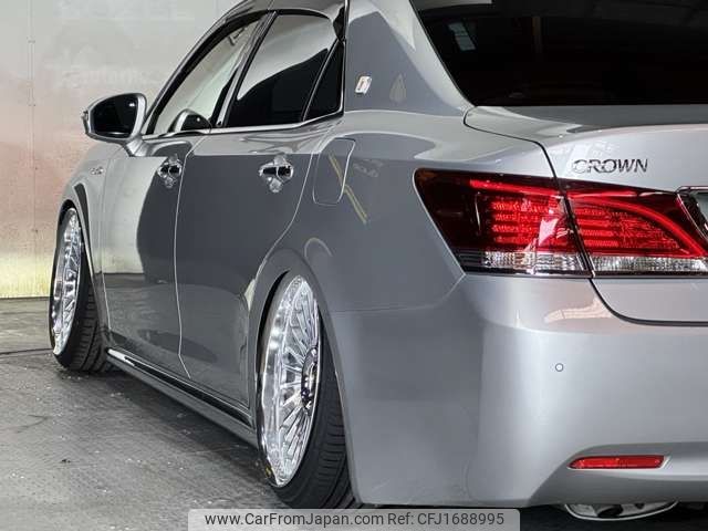 toyota crown-majesta 2017 CFJ1688995 image 2