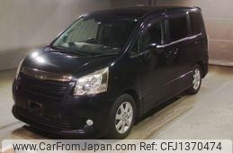 toyota noah 2008 -TOYOTA--Noah DBA-ZRR70W--ZRR70-0117152---TOYOTA--Noah DBA-ZRR70W--ZRR70-0117152-