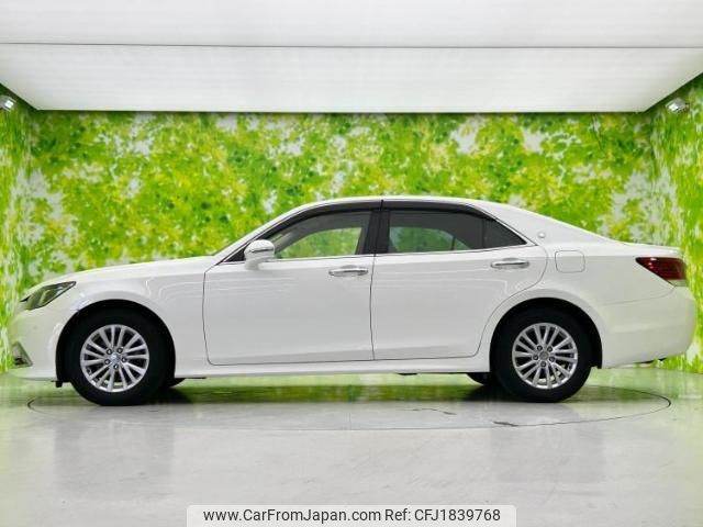 toyota crown 2017 CFJ1839768 image 2