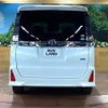 toyota voxy 2018 CFJ1598014 image 15