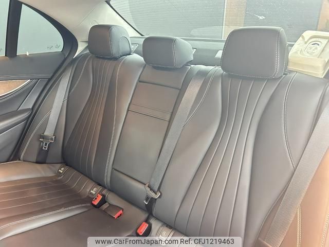 mercedes-benz e-class 2017 quick_quick_213071_WDD2130712A332150 image 2