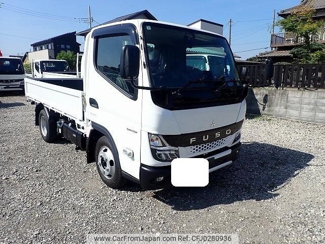 mitsubishi-fuso canter 2024 GOO_NET_EXCHANGE_0541388A30241004W001 image 1