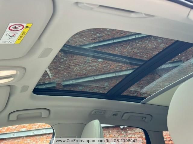 volvo xc60 2022 quick_quick_5AA-UB420TXCMA_YV1UZL1MCN1059987 image 2