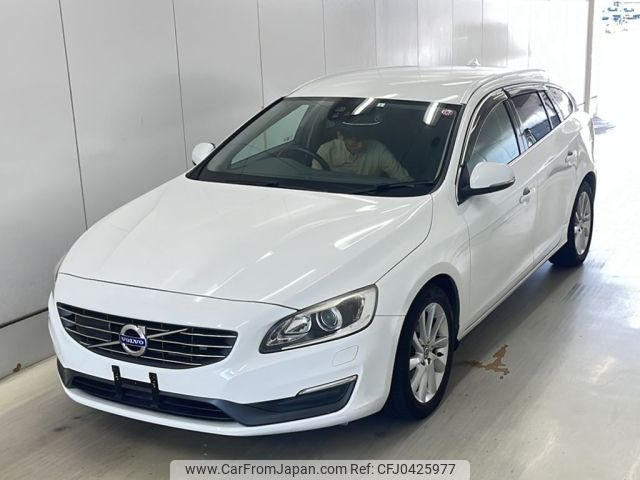 volvo v60 2015 -VOLVO--Volvo V60 FB420-F1230190---VOLVO--Volvo V60 FB420-F1230190- image 1