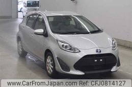 toyota aqua undefined -TOYOTA--AQUA NHP10-6690462---TOYOTA--AQUA NHP10-6690462-