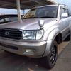 toyota land-cruiser-wagon 1998 -TOYOTA--Land Cruiser Wagon UZJ100W--UZJ1000019824---TOYOTA--Land Cruiser Wagon UZJ100W--UZJ1000019824- image 1