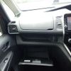 nissan serena 2017 NIKYO_TT53578 image 10