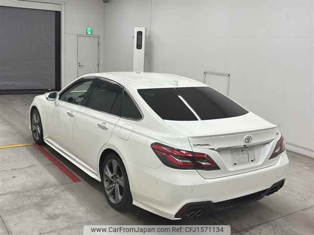toyota crown 2020 CFJ1571134 image 2